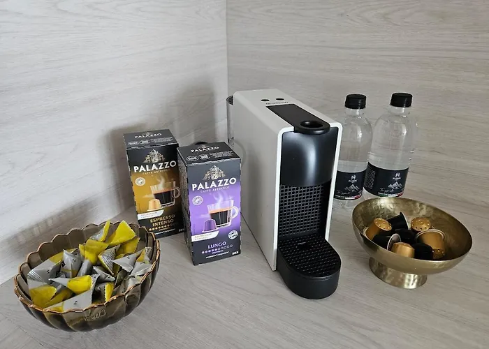 20th Floor Luxury - River & Castle View Apartment Bratislava