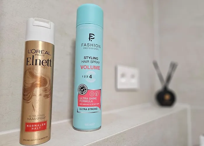 20th Floor Luxury - River & Castle View